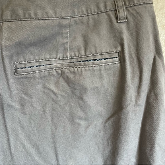 Bonobos Men's Charcoal Flat Front Shorts - Picture 6 of 8